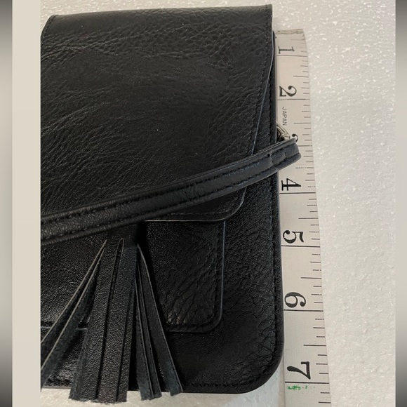 K.Carroll Harper Secure Crossbody & Cell Phone Leather Bag W/Wallet RFID Secure - Picture 11 of 17